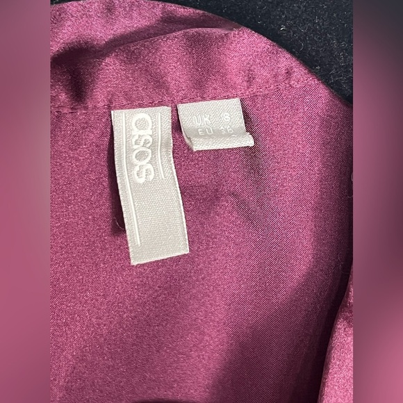 ASOS Maroon Embroidered Back Button Up Top size 4 - Picture 3 of 10
